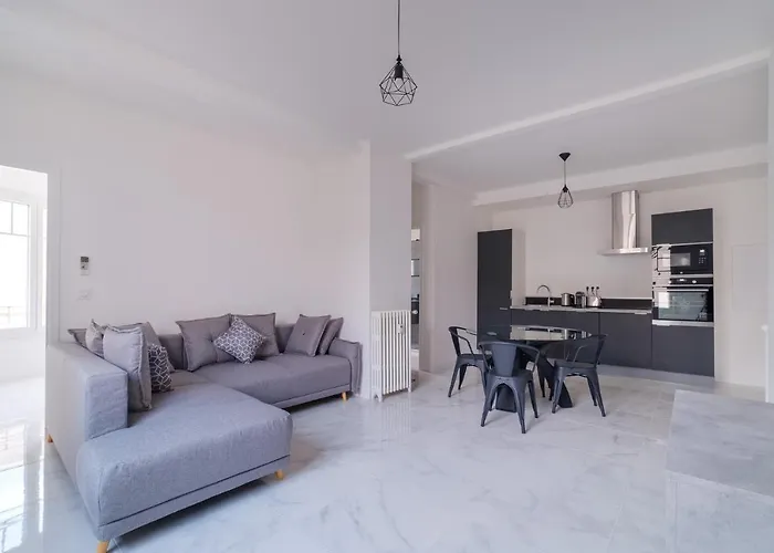 Villa J